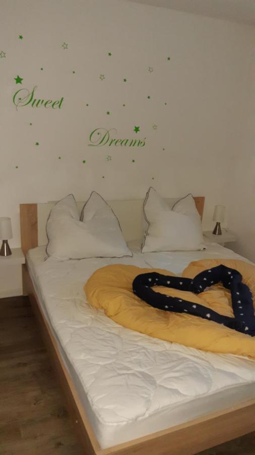 Ferienwohnung "Kleines Glueck" In Winterberg-Niedersfeld Eksteriør bilde